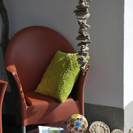 Lägenhet Gaestewohnung Tausendschoen *
