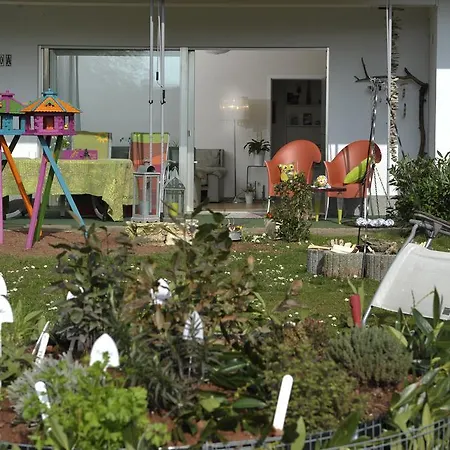 Lägenhet Gaestewohnung Tausendschoen